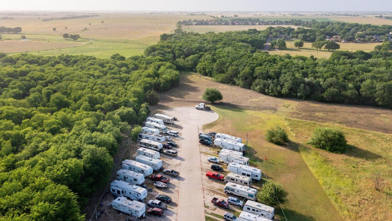 Atria Hotel And Rv Mcgregor Exterior foto